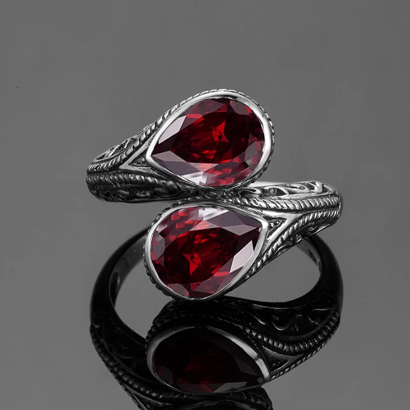 Reines 925er-Sterlingsilber, Damenring mit zwei Granatsteinen, Vintage-Schmuck, gotischer Tropfenform, für Hochzeit und Jubiläum, ein Geschenk für die Frau. – Detail 2