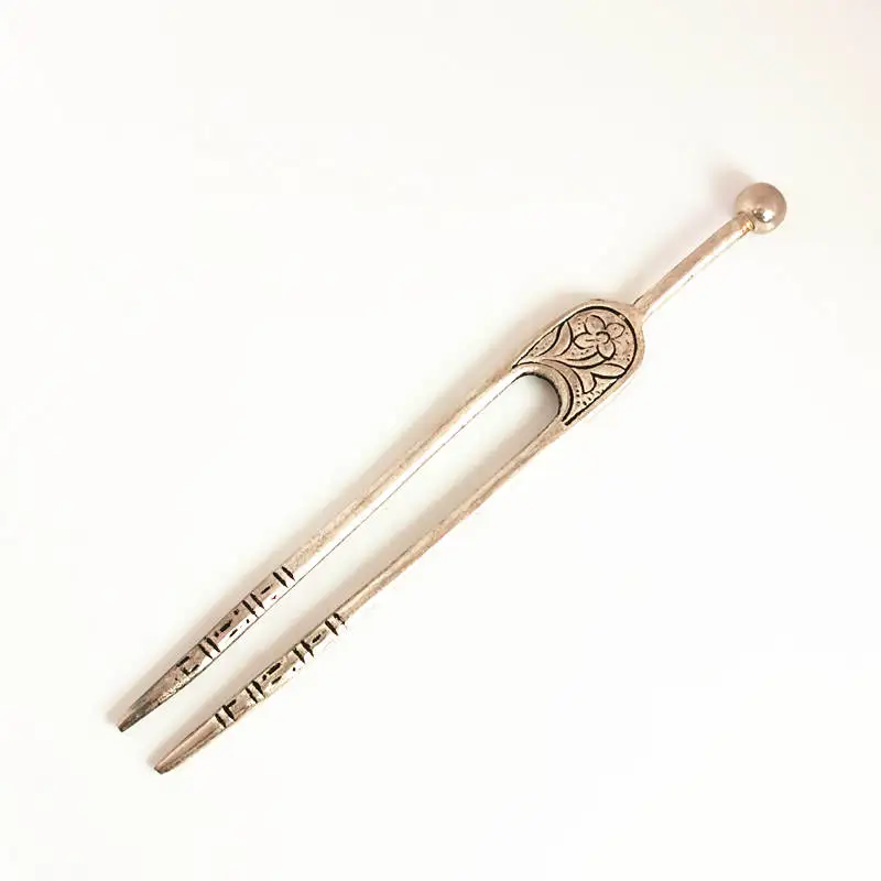 Tibet Hairwears Antiqued Metal Hairsticks for Lady Tibetan Hairpins L026