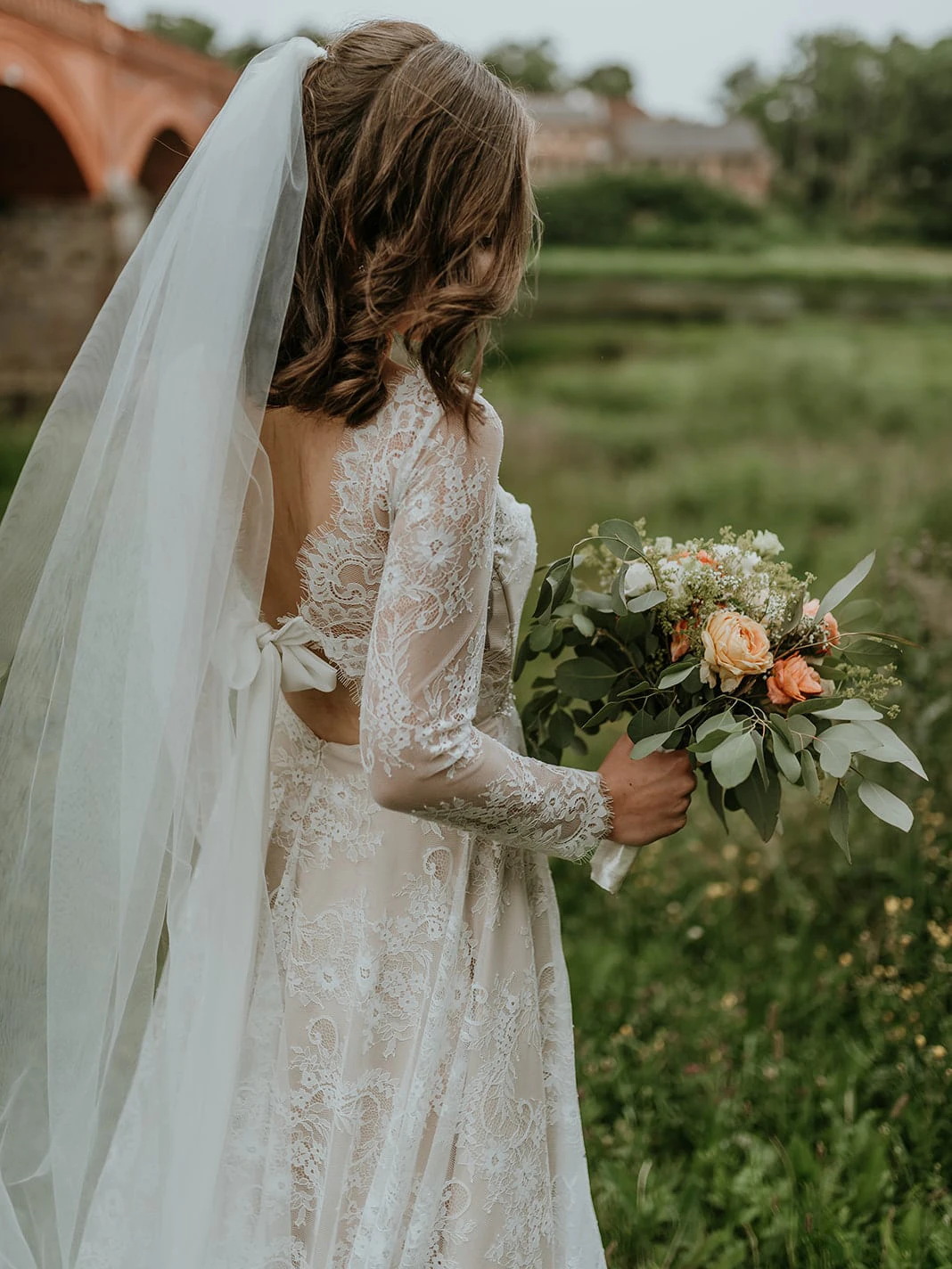 #10706 Sweep Zug Langarm Romantische A-linie Einfache Hochzeit Kleid V-ausschnitt Böhmischen Spitze Braut Foto-shooting Kleid Nach Maß