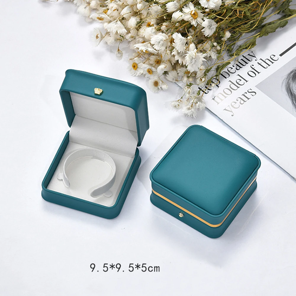 High Quality Leather Jewelry Ring Box Jewelry Gift Box Pair Ring Earrings Necklace Bracelet Box Jewlery Organizer Container 2022