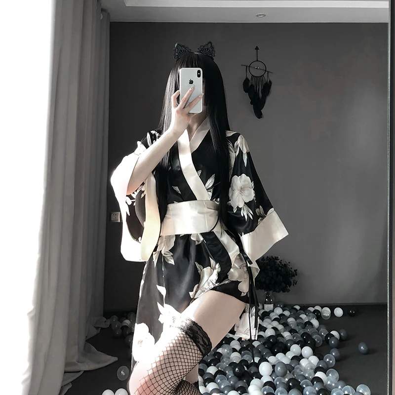 

Japanese Kimono Sexy Cosplay Maid Outfit For Women Traditional Style Robe Yukata Kawaii Role play Costumes Pajamas Babydoll Gift