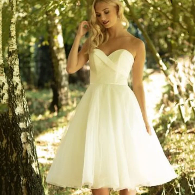 Boho Sexy Sweetheart Wedding Dress A-line Knee-Length Botton Backless Sleeve Tulle White Princess Bride Gown Robe De Mariée