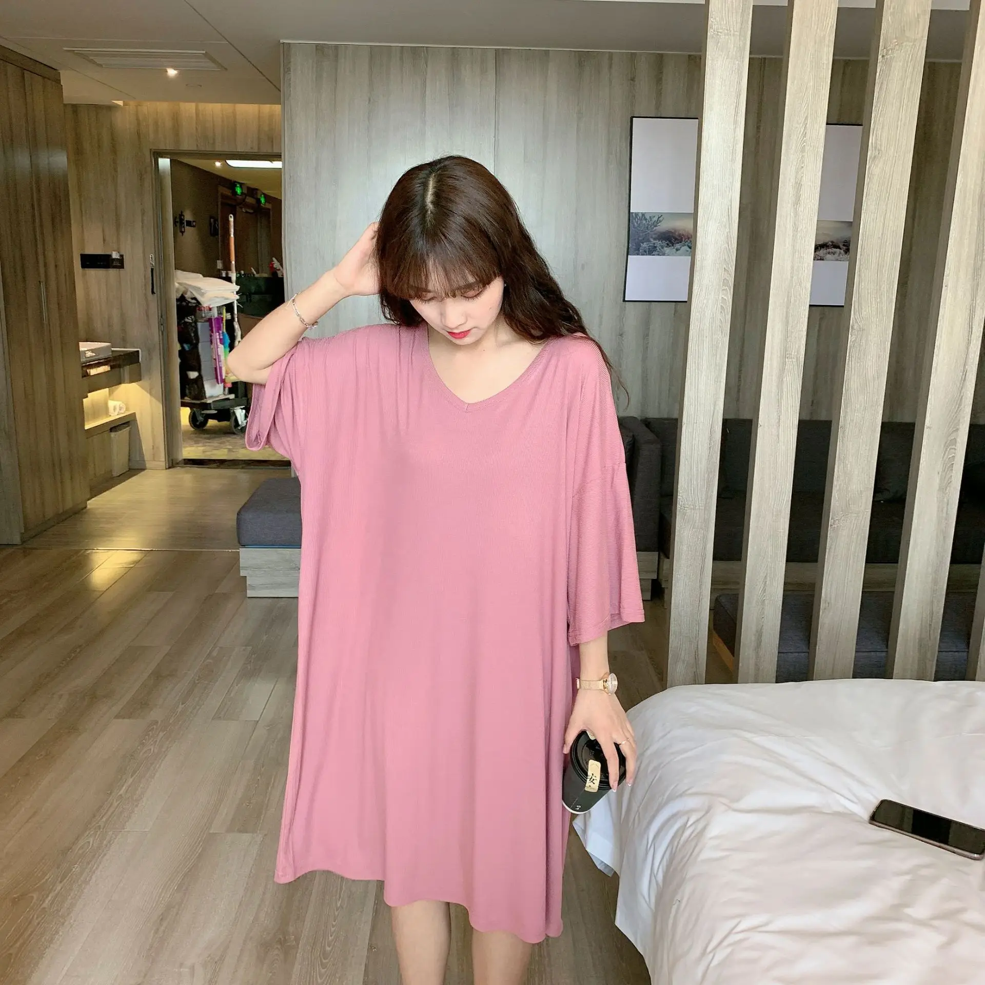 Simple Solid Volor V-Neck Night Dress Women Loose Plus Size Nightshirt Half Sleeve Female Summer Nightgowns 100 Kg Wear