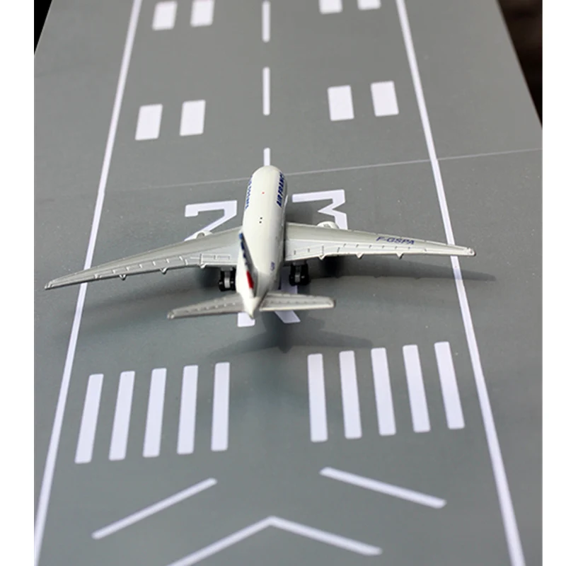 Airport Aircraft apron Exhibition Platform Airport Runway Can splicing  For 1:400 Scale Airplanes Model Display