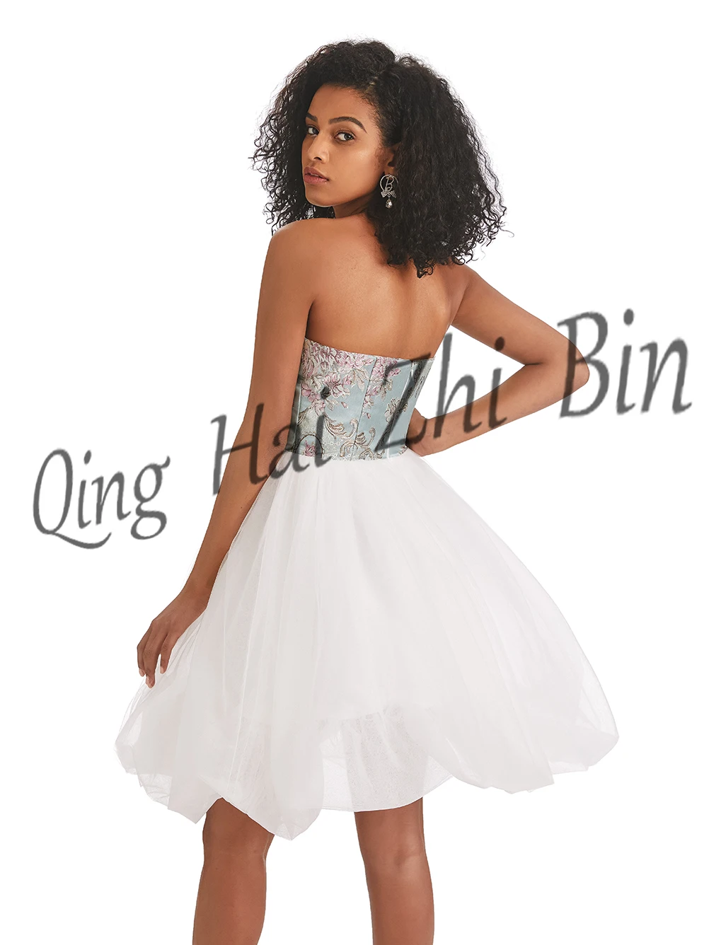 Robe De Soirée courte blanche en Tulle pour femmes, ligne a, longueur aux genoux, avec plis