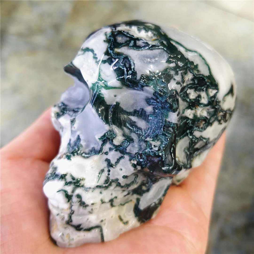 

Natural Mineral Quartz Moss Agate Crystals Carved Skull Figurine Dr Stone Reiki Decorations For Home Collections Crafts Supplies