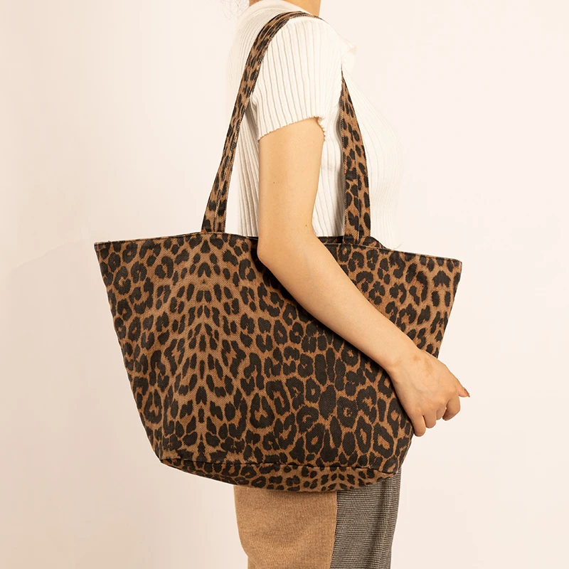 Casual tote bags for women big bag designer leisure high quality handbag large capacity Leopard Print canvas bag for shopping