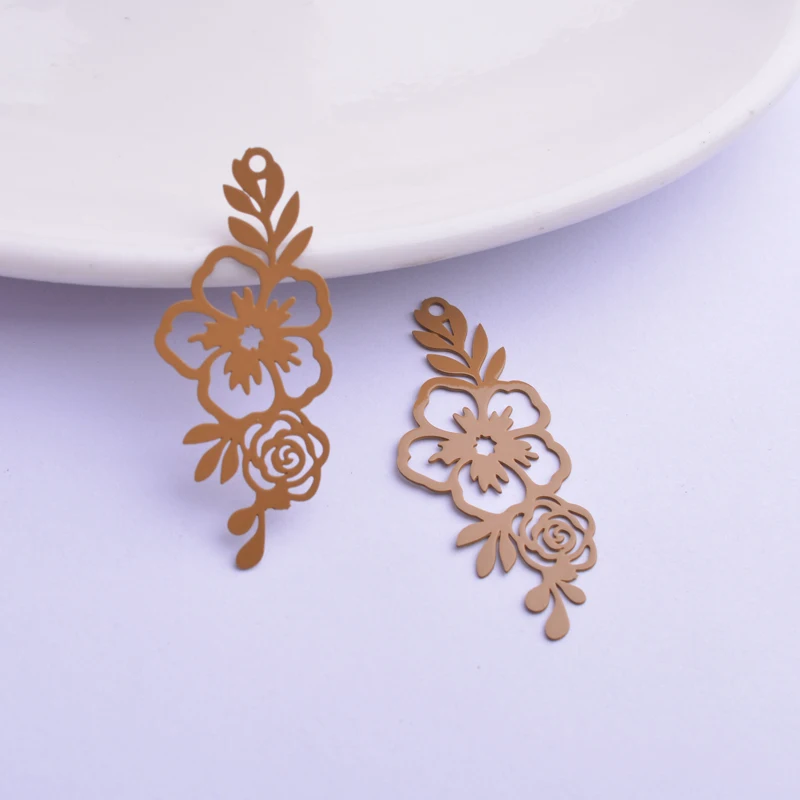 50 Stück AC11727 14,5*35mm Filigrane Lange Blumenanhänger DIY Ohrring Anhänger Hängender Schmuck Dekoration – Detail 4