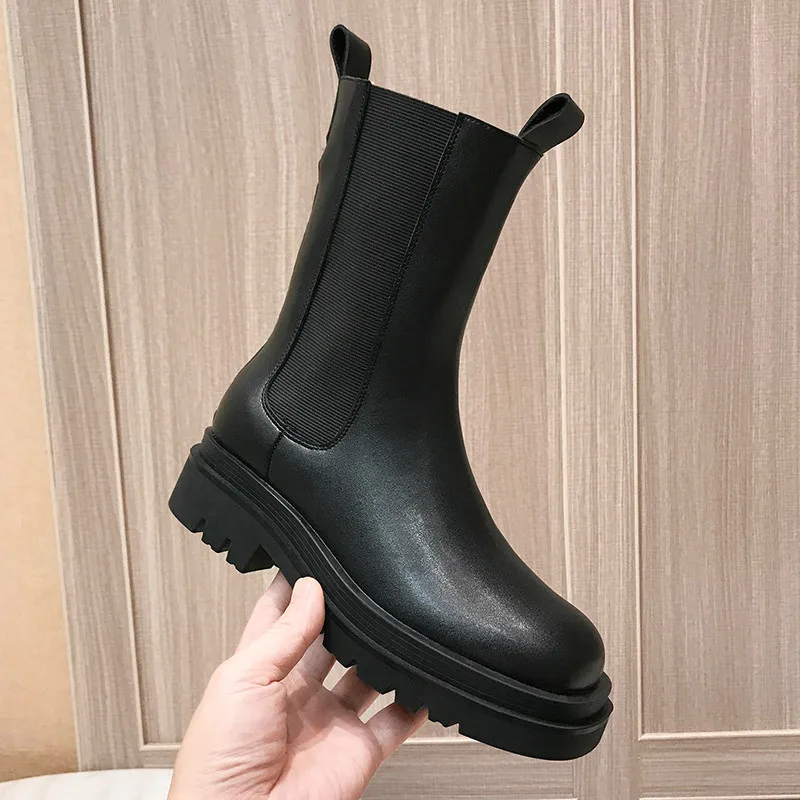 2024 Black Leather Platform Boots Women High Chunky Slip on Winter Shoes Autumn Round Toe Flat with Chelsea Boots for Women