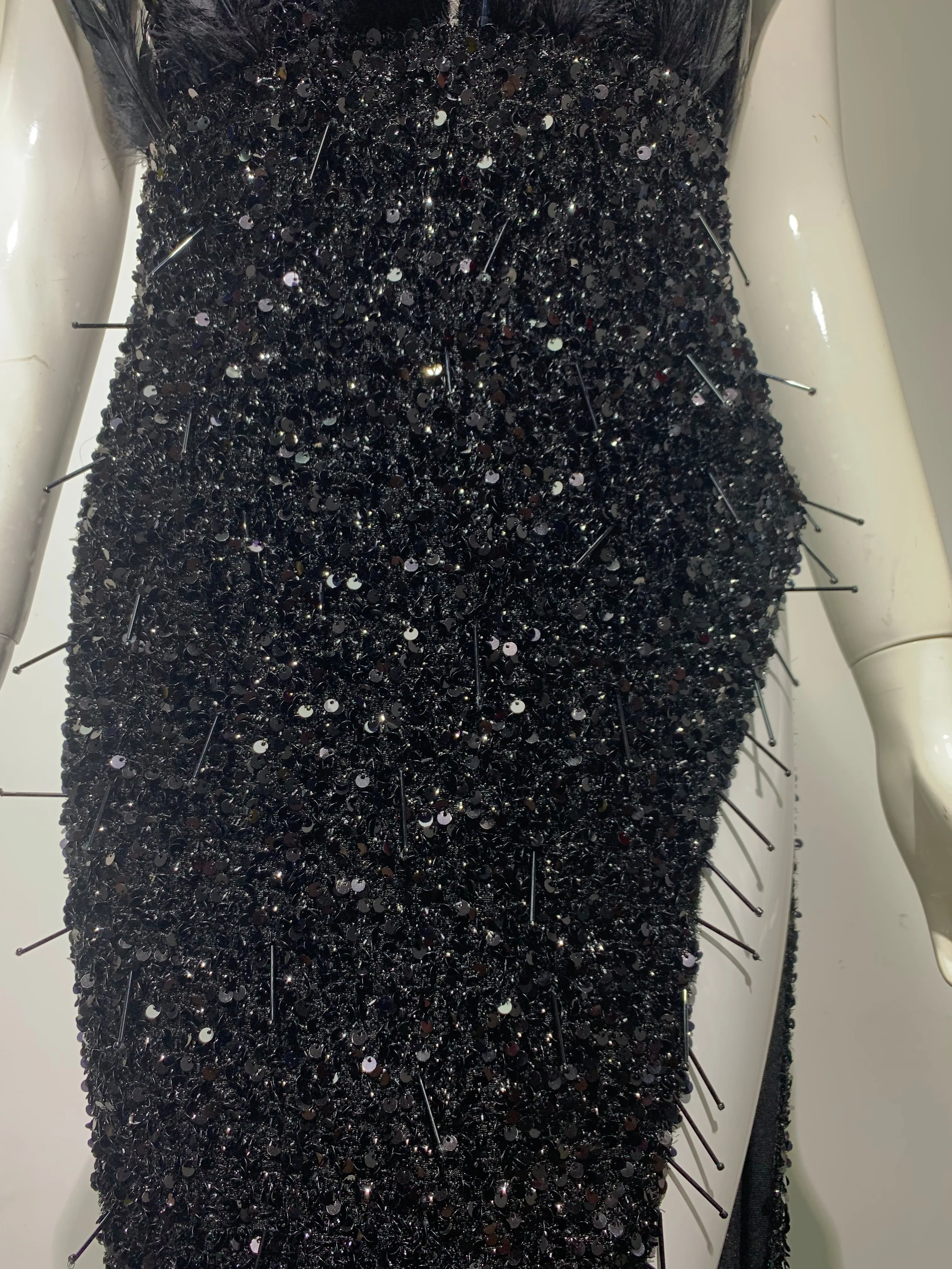 Women Black Stage Dress With Feathers Sequined Giliter Nightclub Bar Singer Performance Costume Evening Party Floor Length Dress