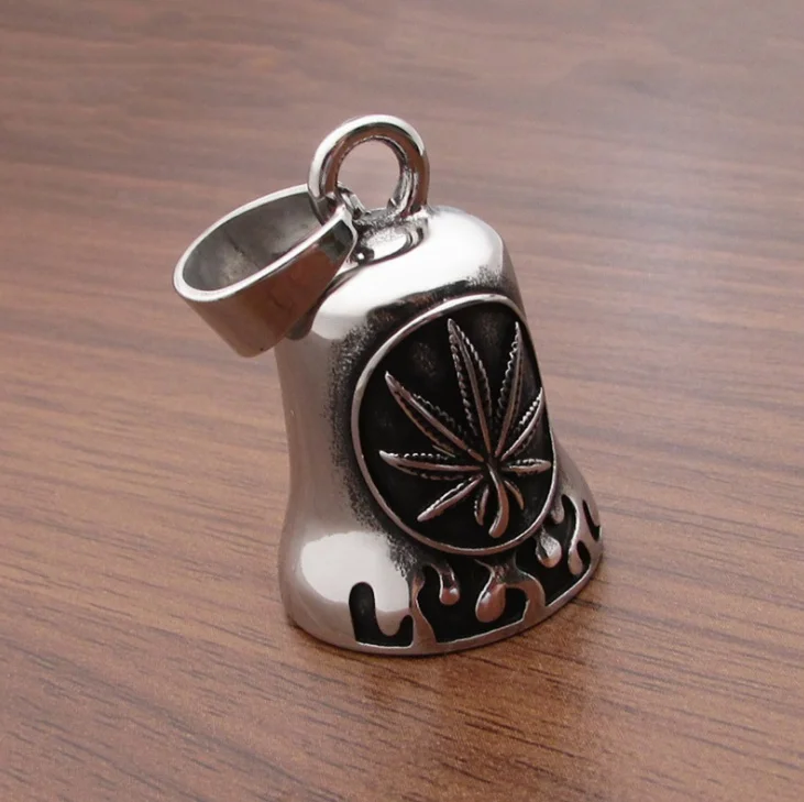 Retro maple leaf bell classic pendant men's motorcycle pendant riding amulet necklace fashion jewelry