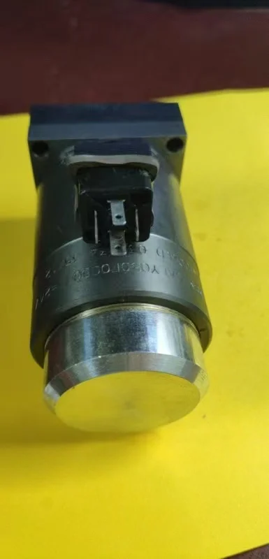 

New & Original Polar 115 EMC Machine 028115 Solenoid Valve