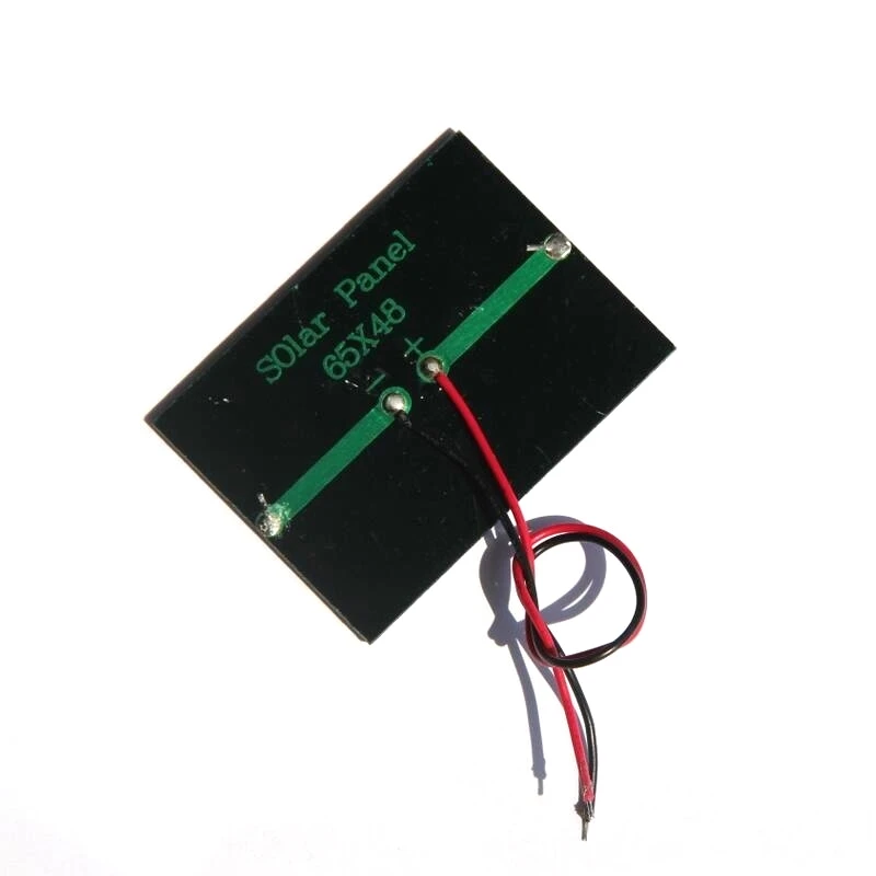 Pannello solare policristallino 0,3 W 3 V con filo Caricatore solare fai-da-te per studio di luci a batteria 2 V-3 V 65 * 48 MM 10 pezzi