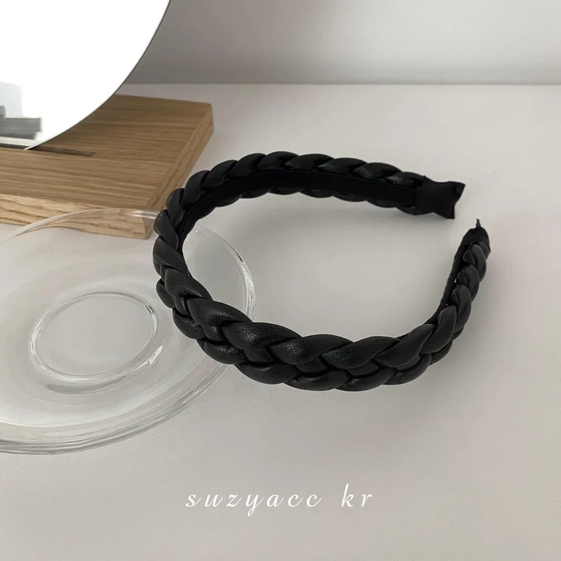 Korea leather twist braided hair band retro simple ins wind wide-brim hairpin headband 2021 new headbands for women