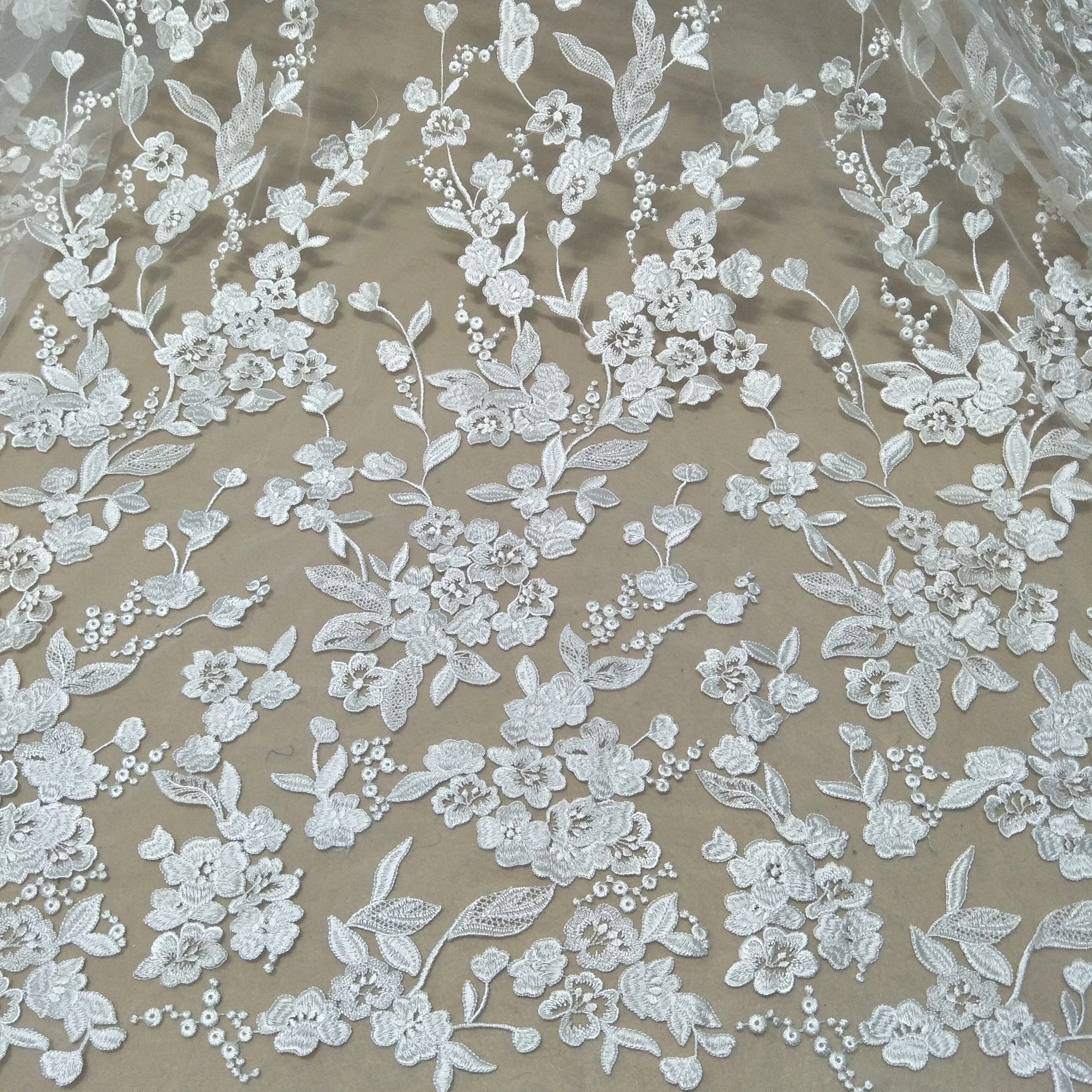 Wedding gown dress lace fabric bridal lace fabric higher quality lace fabric bridal lace farbic sell by yard