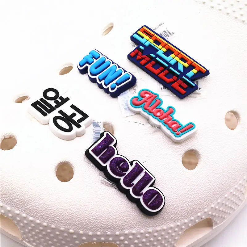 Original Sport Mode Shoe Accessories Charms Aloha Hello Fun PVC Beach Shoe Buckle Decoration for Kids X-mas Party Gifts