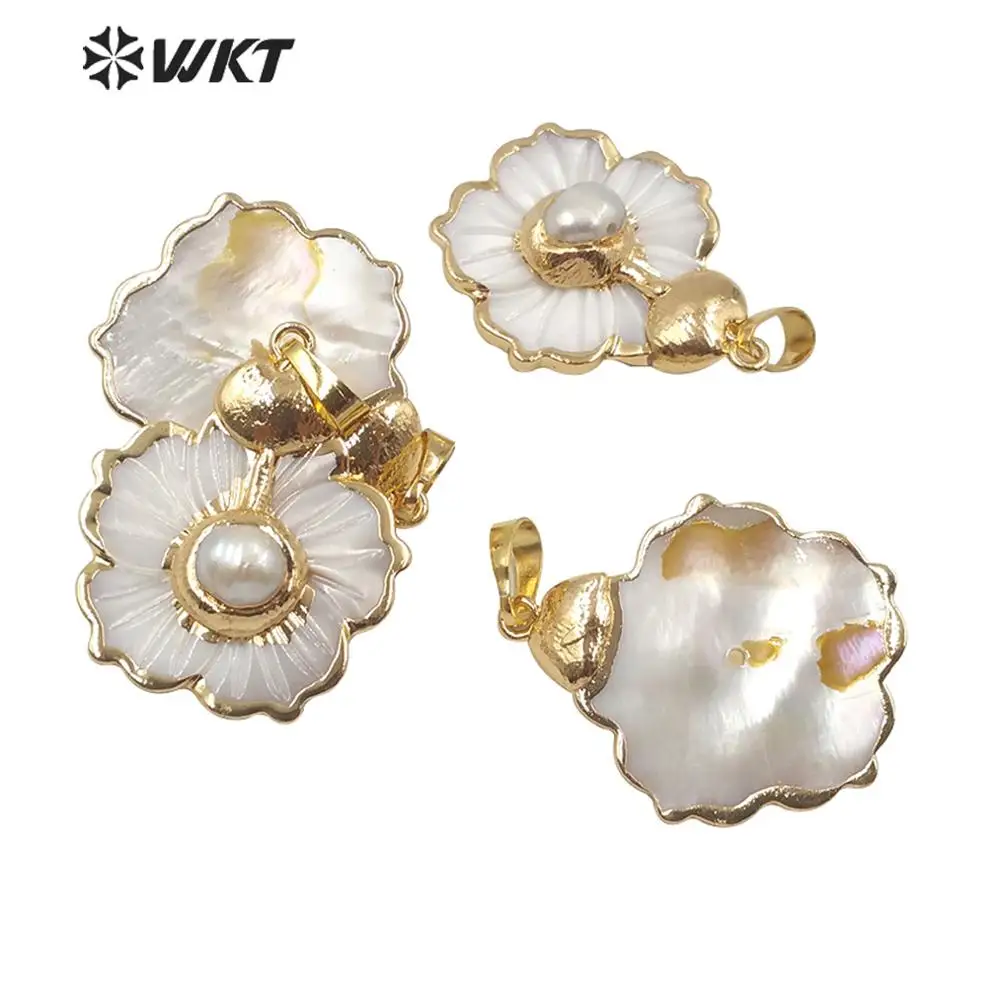 

WT-JP174 Natural white shell pendant flower shape shell with natural pearl Gold trim pendant elegant fashion Bohe Jewelry Gift