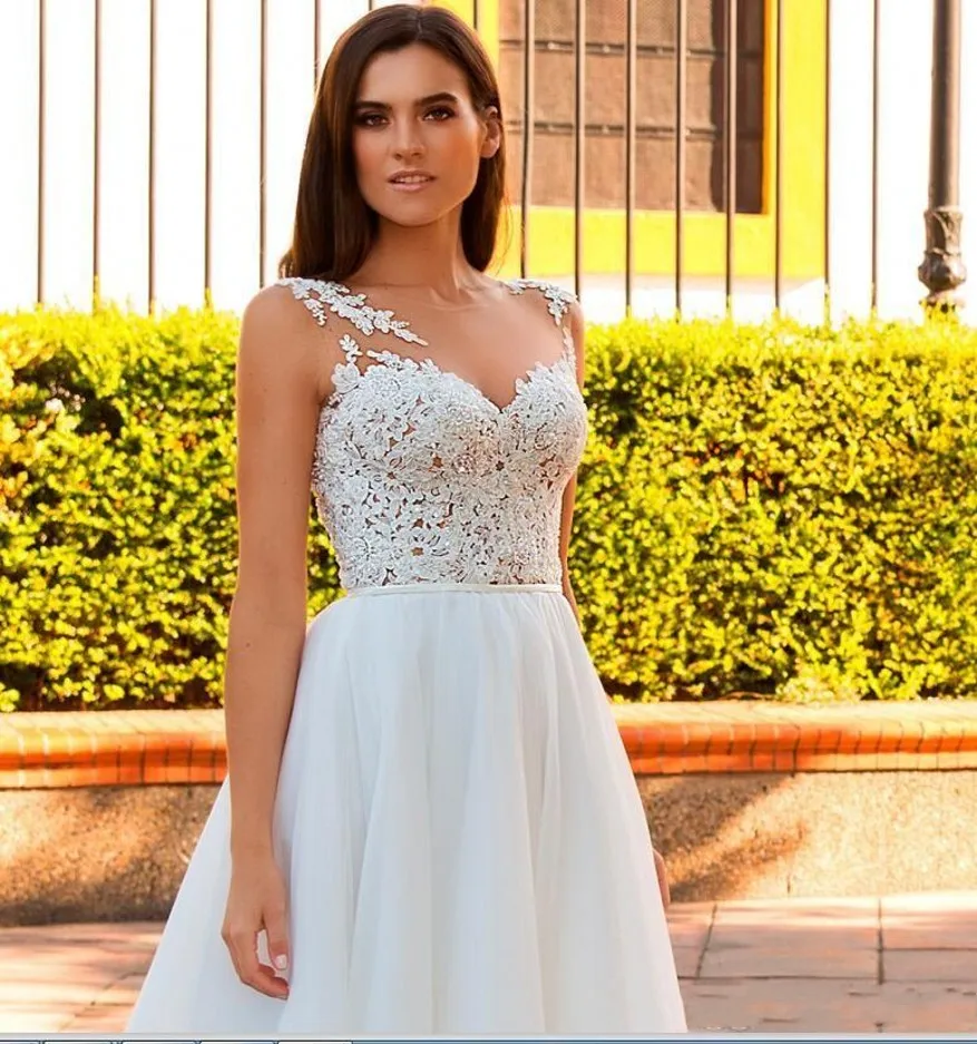 Novo boho praia vestidos de casamento 2020 rendas apliques vestidos de noiva jewel neck coberto botão tule casamento recepção