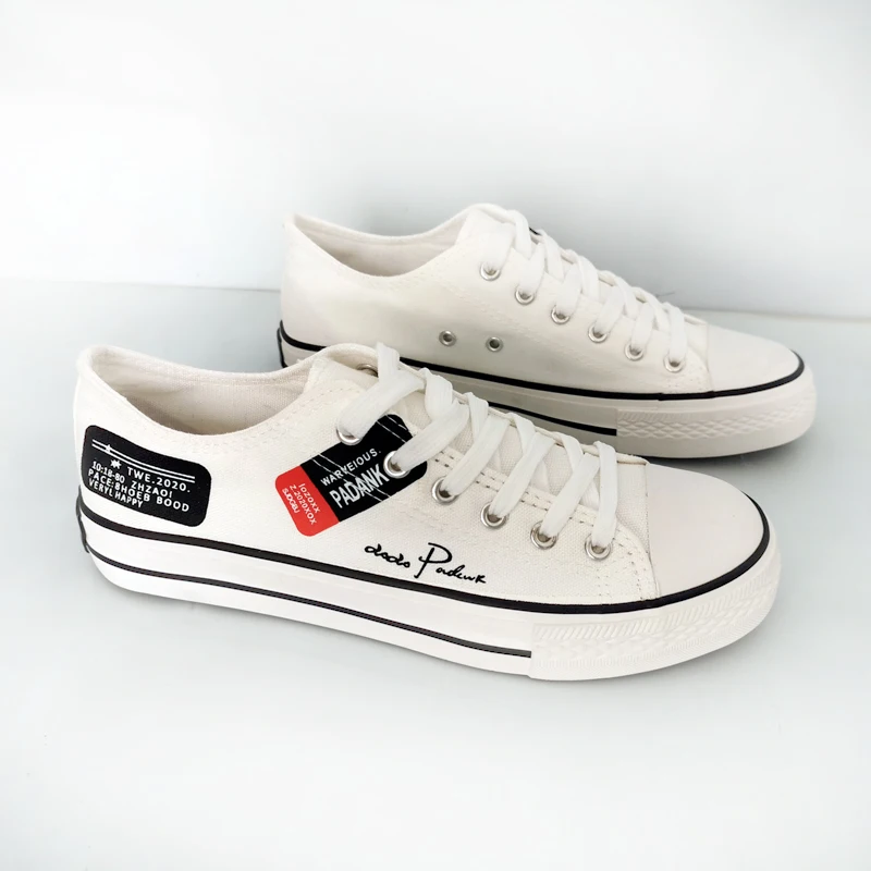2021 New Fashion Classic Korean Flat Shoes Men's Comfortable Vulcanized Sports Shoes Black Casual Light Canvas Sports Shoes