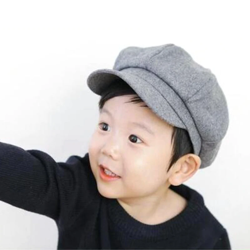 DYLAOPAN Children\'s  hats autumn and winter boys caps British plaid octagonal hats Korean version Japanese wild girls berets