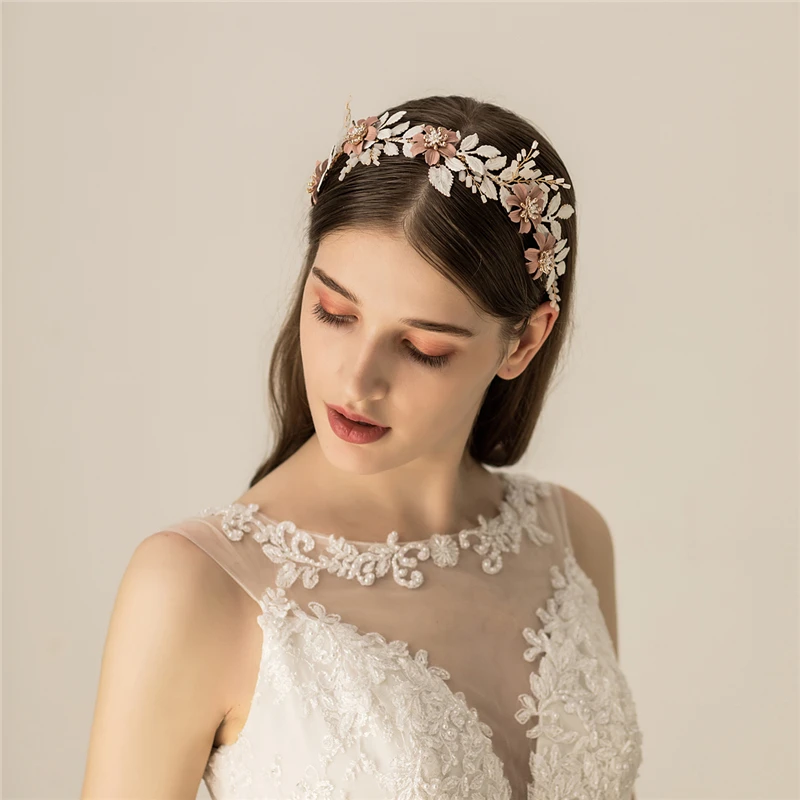 Handmade Flower Bridal Hair Wreath Crown White Leaf Wedding Headband Tiara Fashion Women Prom Hair Oranment