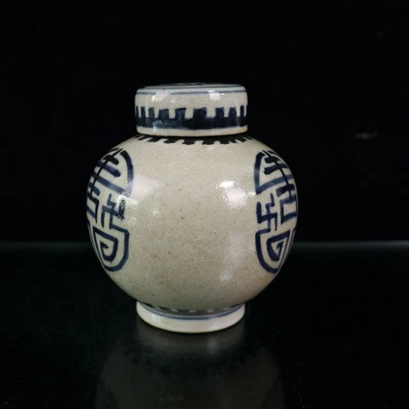 Chinese Old Porcelain Cracked Glaze Blue And White Longevity Pattern Cover Can