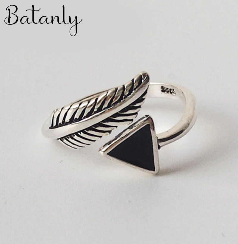 Punk Black Triangle Rings For Women Girls Fashion Irregular Finger Rings Gift 2021 Female Jewelry Party