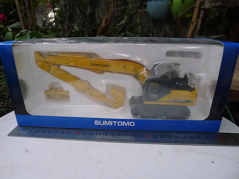 Diecast 1:50 Scale Sumitomo SH200LC-6LR Long Boom Ealloy Xcavator Engineering Vehicle Model Collection Souvenir Display