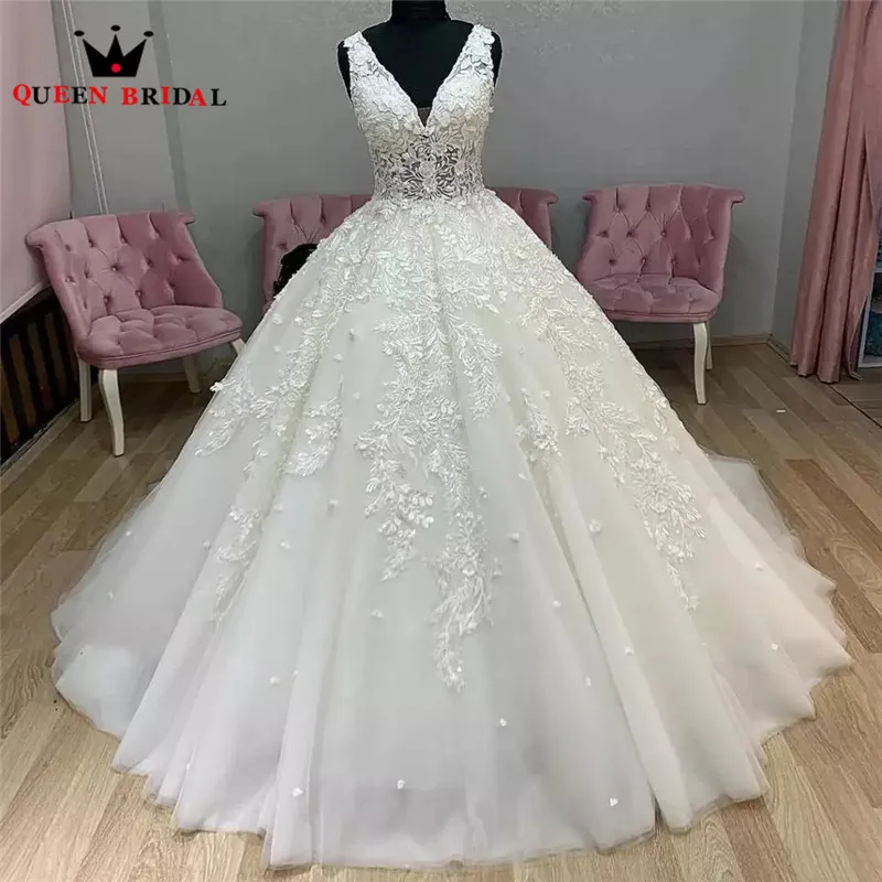 

Luxury Ball Gown Wedding Dress 2023 Puffy V-neck Tulle Lace Flowers Long Formal Bride Dresses Marriage Custom Size JZ31