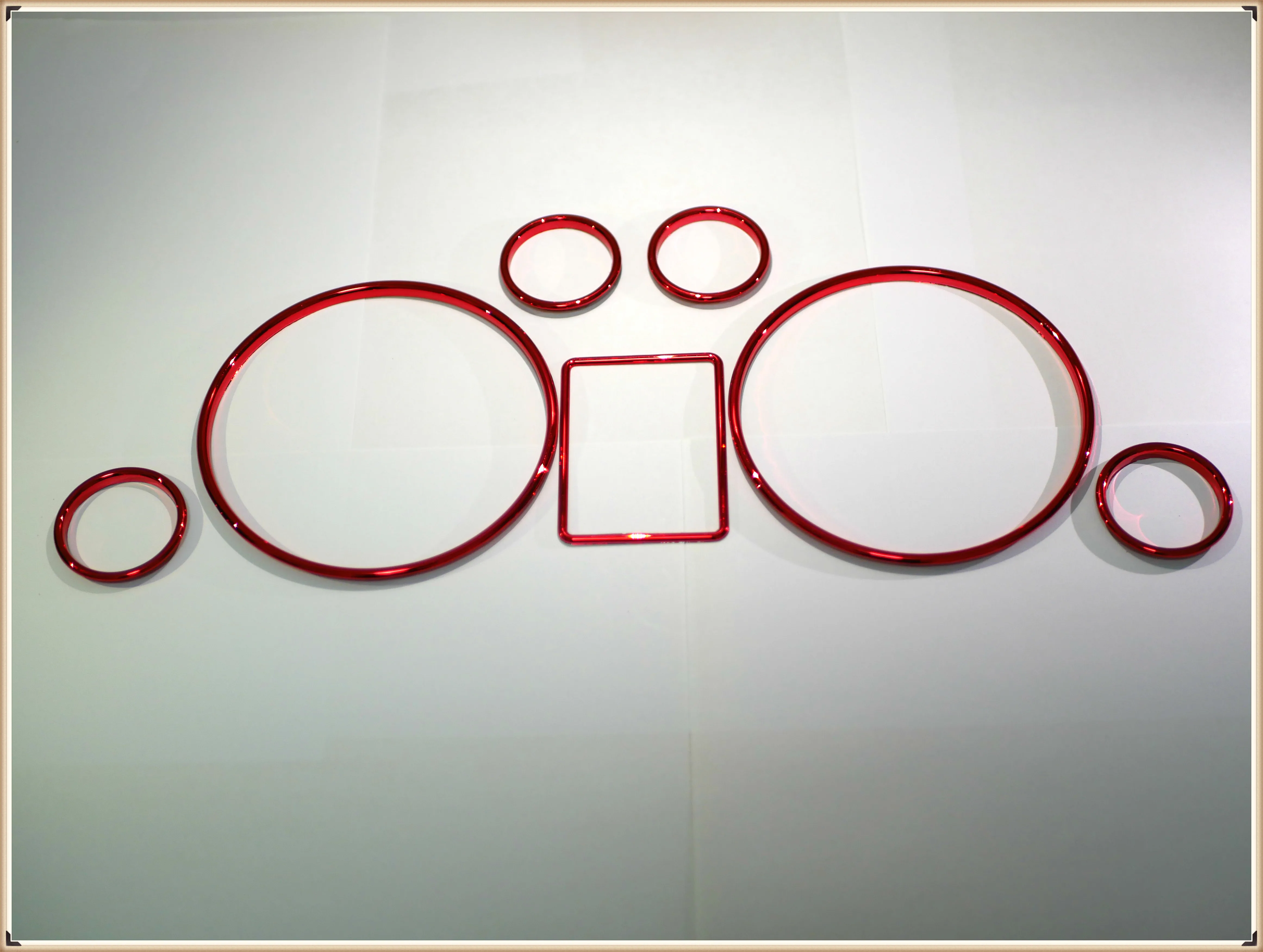 

RED Speedometer Gauge Dial Rings Bezel Trim Tacho Rings for Audi A3 8L 95-01 /A4 8D/B5 95-01 /A6 Allroad 4B / C5 97-04