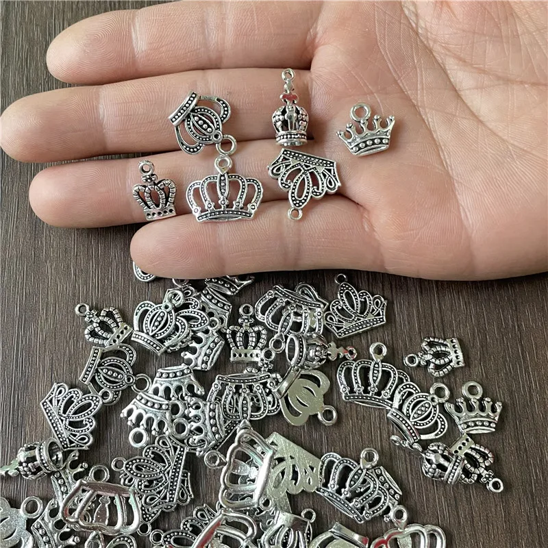 JunKang 30pcs mixed batch many kinds crown pendants DIY handmade necklaces bracelet small wholesale jewelry