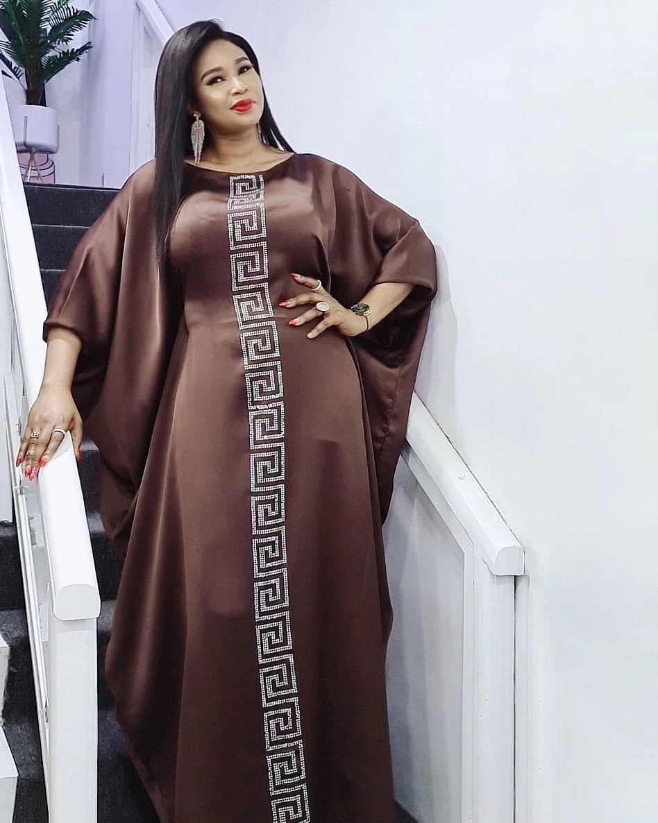 Abaya Dubai Maxi Vintage Long Sleeve Robe Gowns Muslim dress Sexy Lady Party African Design lavender Dashiki Silk Beading