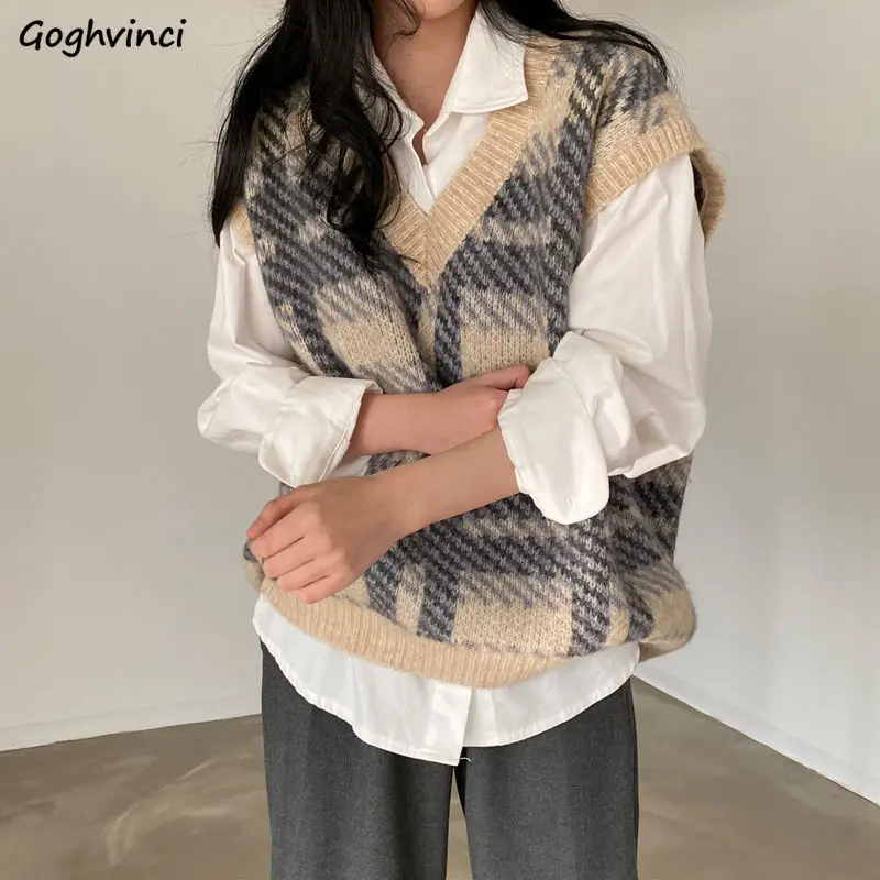 Sweater Vest Women V-neck Plaid Loose Retro Korean Style Soft Fashion Leisure All-match Daily Elegant Classic Lady High Quality