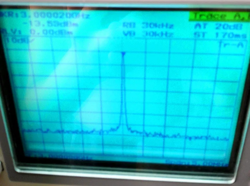 23.5MHz to 6000MHz RF signal source MAX2870 PLL Signal generator frequency sweep touch screen LCD display PC software control