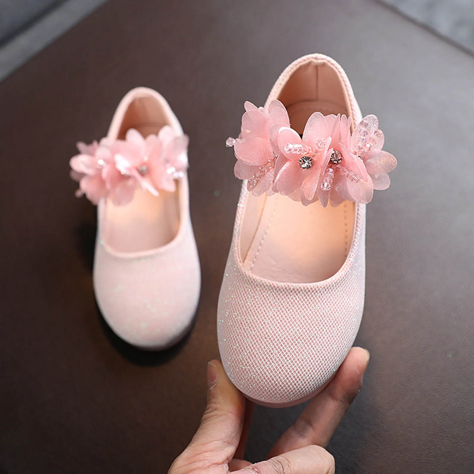 Summer 2021 Girls Princess Sandals Infant Kids Baby Girls Round Toe Floral Dance Shoes Sandals Soft Breathable Beach Shoes Top