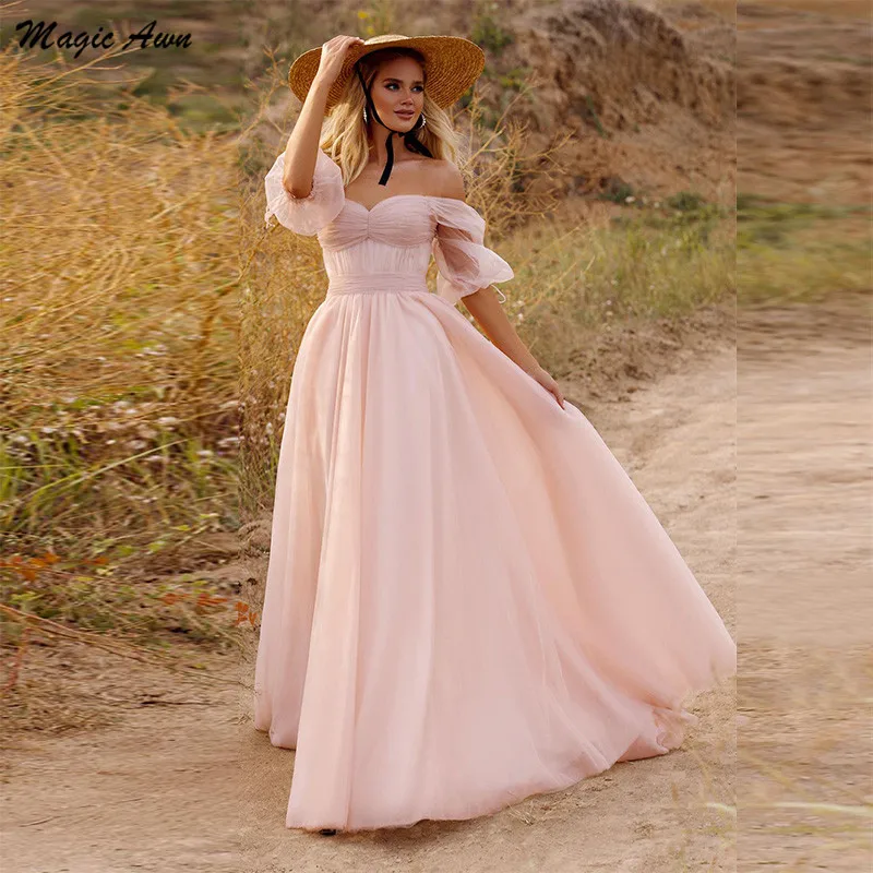 Magic Awn ประเทศงานแต่งงานสีชมพูปิดชุดไหล่ Soft Tulle Boho Gowns งานแต่งงานแขนสั้นเรียบง่าย Vestidos Novia