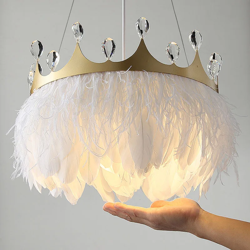 Kobuc Modern White Feather Pendant Lights Gold Crown Girl's room Hanging Lamp with Crystal Decor for Bedroom Hotel AC110V 220V