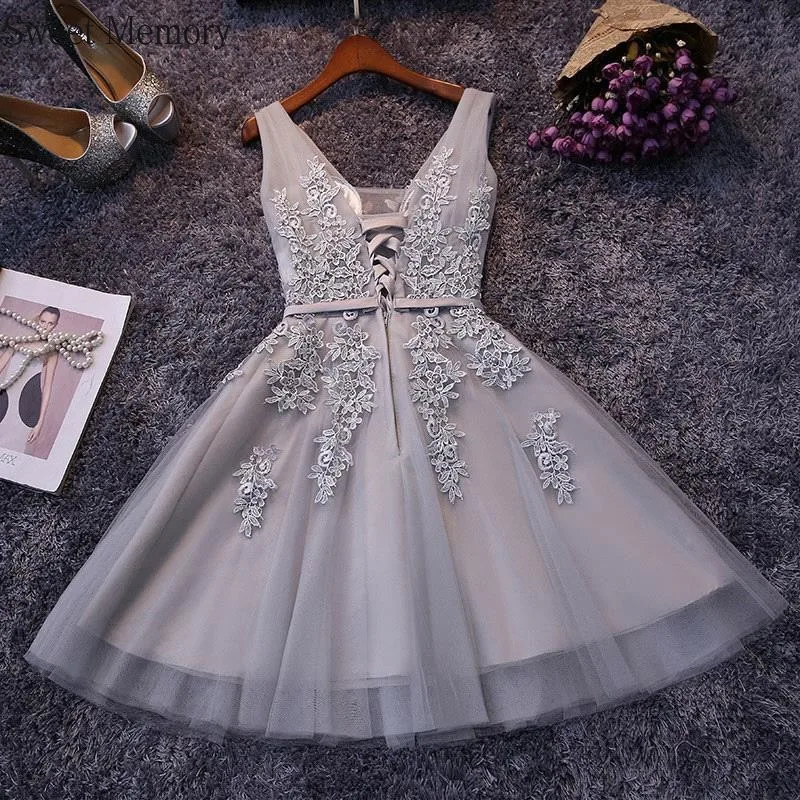 Custom Made Appliques Lace Up V Neck Short Evening Dresses Robe De Soiree Prom Formal Gown Women Bridesmaid Dress