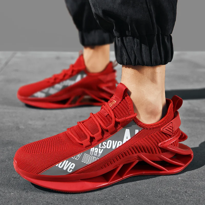 Fashion Reflective Red Running Shoes for Men Shockproof Blade Sneakers Male Breathable Knit Men Trainer Sneakers Zapatos Hombre