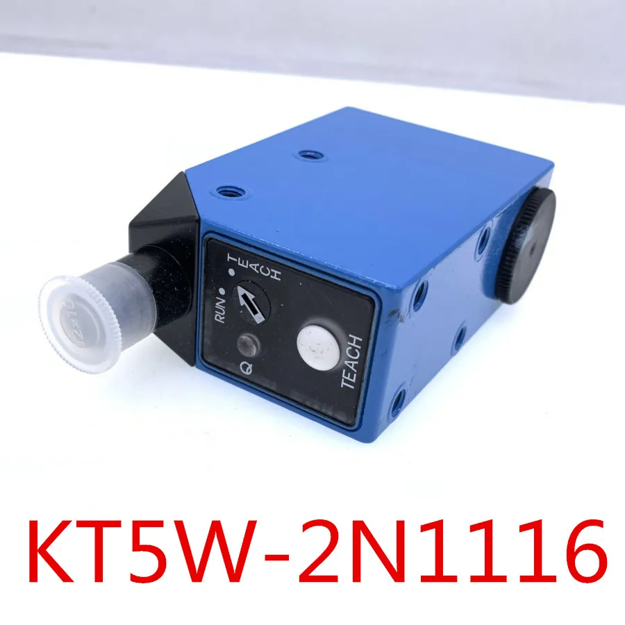 KT5W-2N1116 1018045 Sick Color Sensor Photoelectric Switch 100% New & Original or Cable DOL-1205-G02M / DOL-1205-W02M