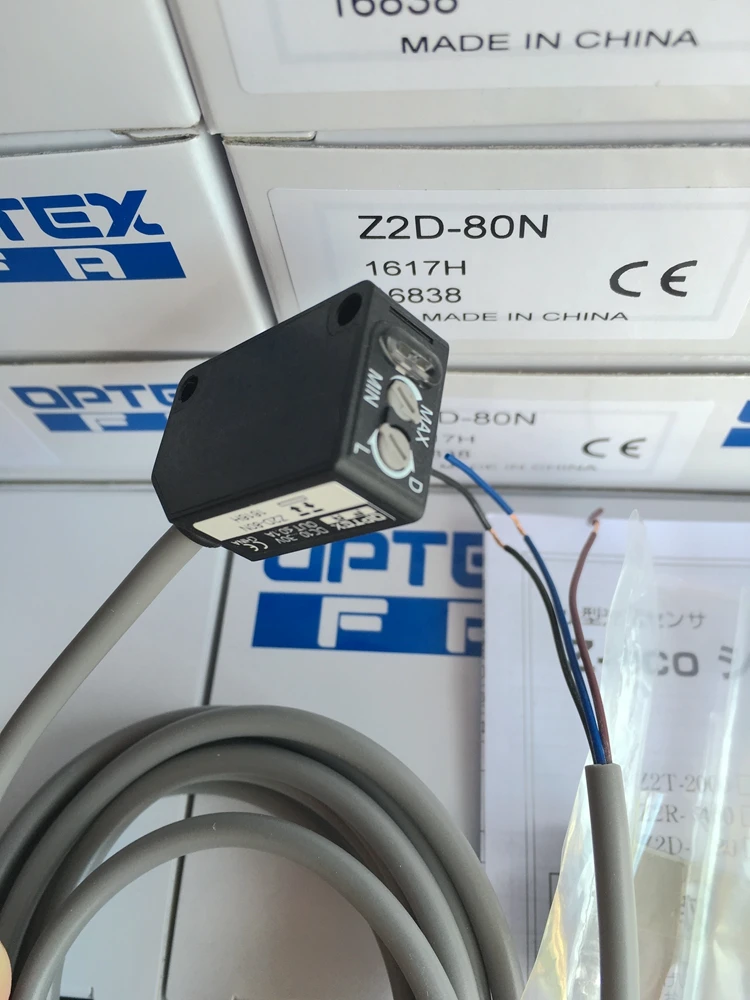 

new original OPTEX Z2D-80N Z2D-80N-F04 Z2D-80P Diffuse reflection photoelectric switch DC three-wire PNP