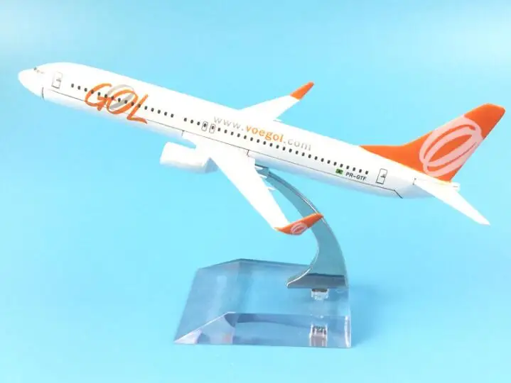 1:400 plane model Boeing 737-800 Brazil GOL Airlines aircraft   Metal simulation airplane model for kid toys Christmas gift