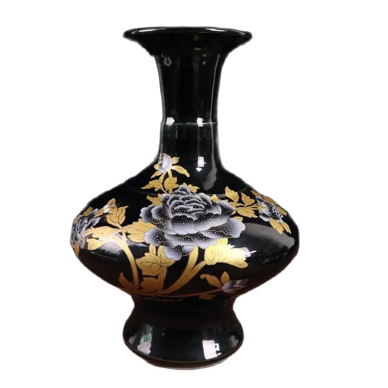 

Chinese Old Porcelain Black Gold Glaze With Gold Flower Pattern Vase