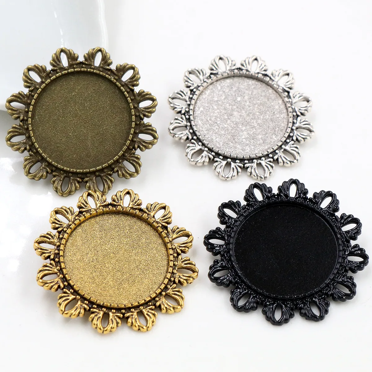 

New Fashion 5pcs 25mm Inner Size Antique Silver Plated and Antique Bronze and Antique Gold Color Brooch Cabochon Base Setting