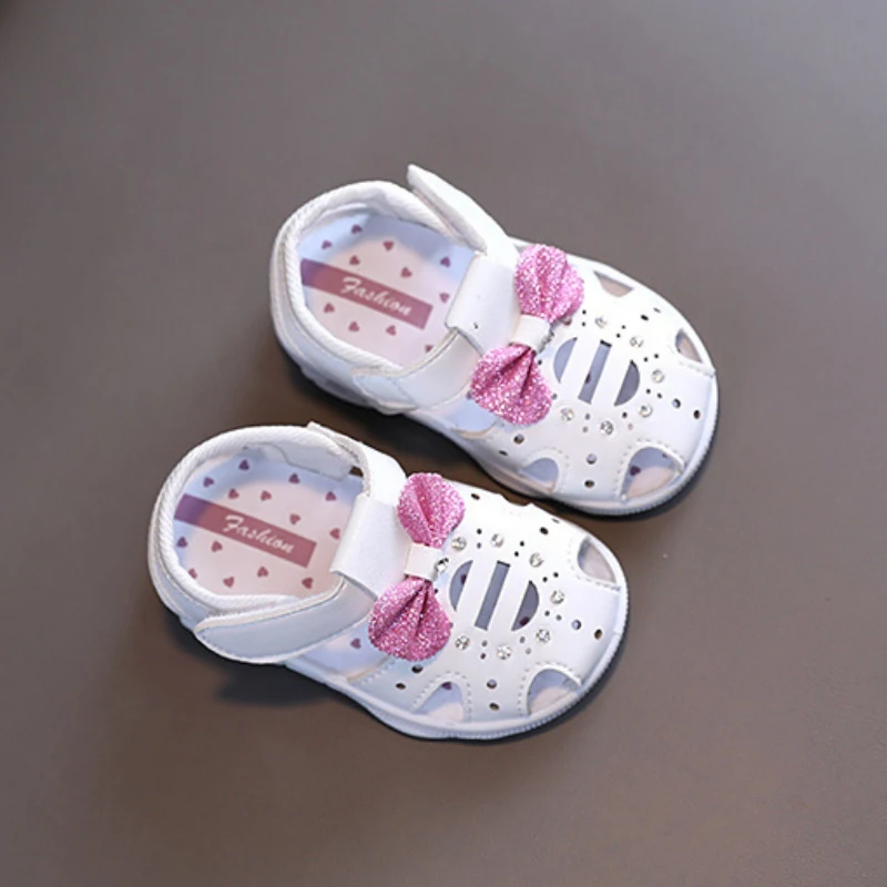 New Summer Sandals Shoes Cute Sweet Fashion Children Leathers Princesses Shoes For Girls Baby Breathable Hoolow Out Bow Shoes