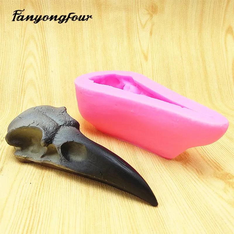 Crow Skull Silicone Mould Chocolate Gypsum Candle Baking Mold