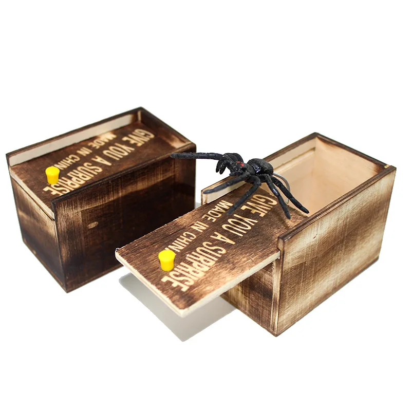 Wooden Box Scare Toys Spider Scorpion Mischief Prank Tricky for Wedding Party Games Gag April Fools' Day