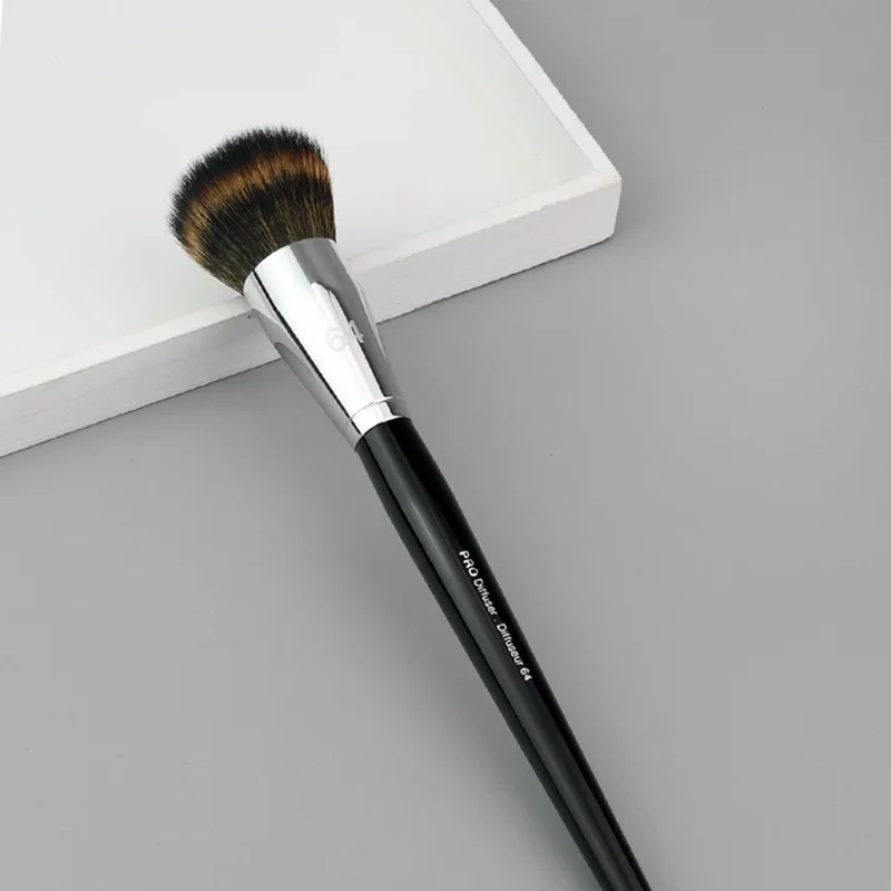 New PRO Diffuser Makeup Foundation Brush #64 -  Round Synthetic Duo-Fibre Foundation Powder Makeup Brush