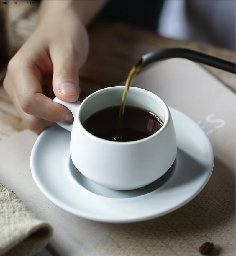 Nordic Simple Coffee Cup Ceramic Italian Style 130ml Small Capacity Mini Coffee Cup and Saucer Set Super Espresso Appliance