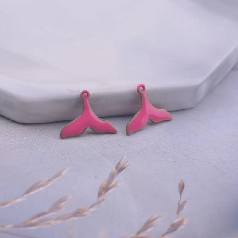 30 Stück 9*12mm beidseitig emaillierte Fischschwanz-Anhänger aus Kupfer für DIY-Schmuckherstellung – Detail 7